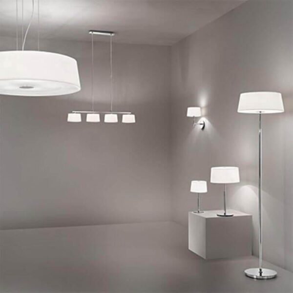 Купить Бра Ideal Lux Hilton AP1 Bianco 075471 по цене 13795 руб.