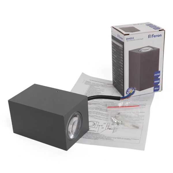 Купить Уличный настенный светильник Feron DH055 48489 по цене 464 руб.