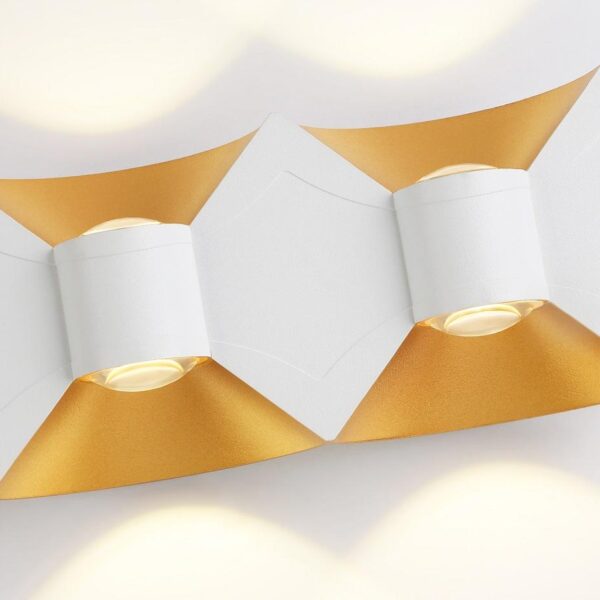 Купить Уличный настенный светодиодный светильник Ambrella light Garden ST4475 по цене 2560 руб.