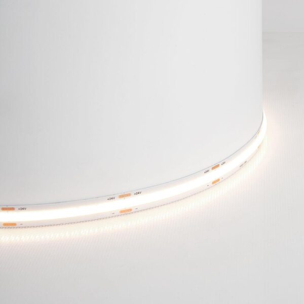 Купить Светодиодная лента Feron 8W/m 320LED/m 2110SMD холодный белый 5M LS530 48265 по цене 1421 руб.